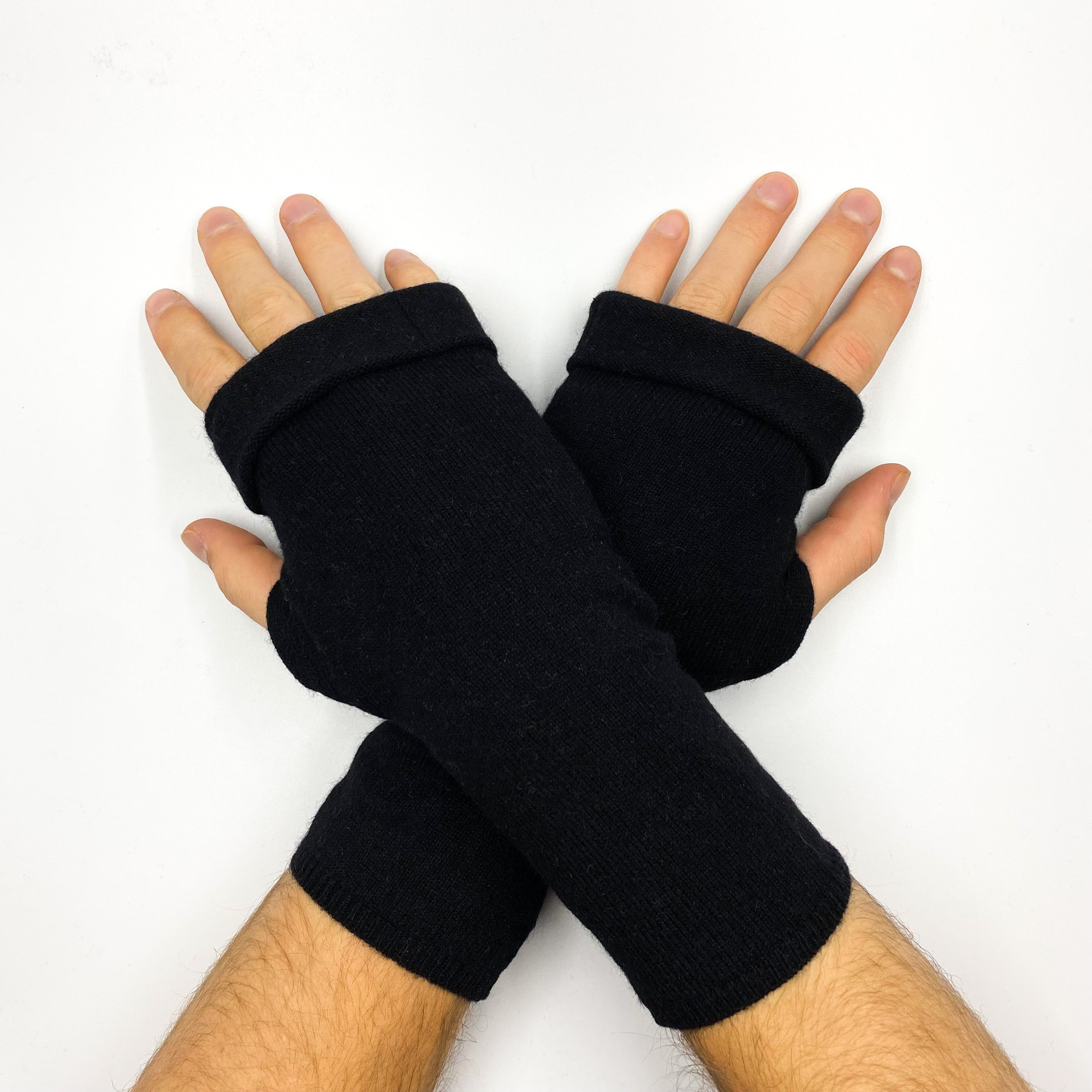 Men’s Black Fingerless Gloves