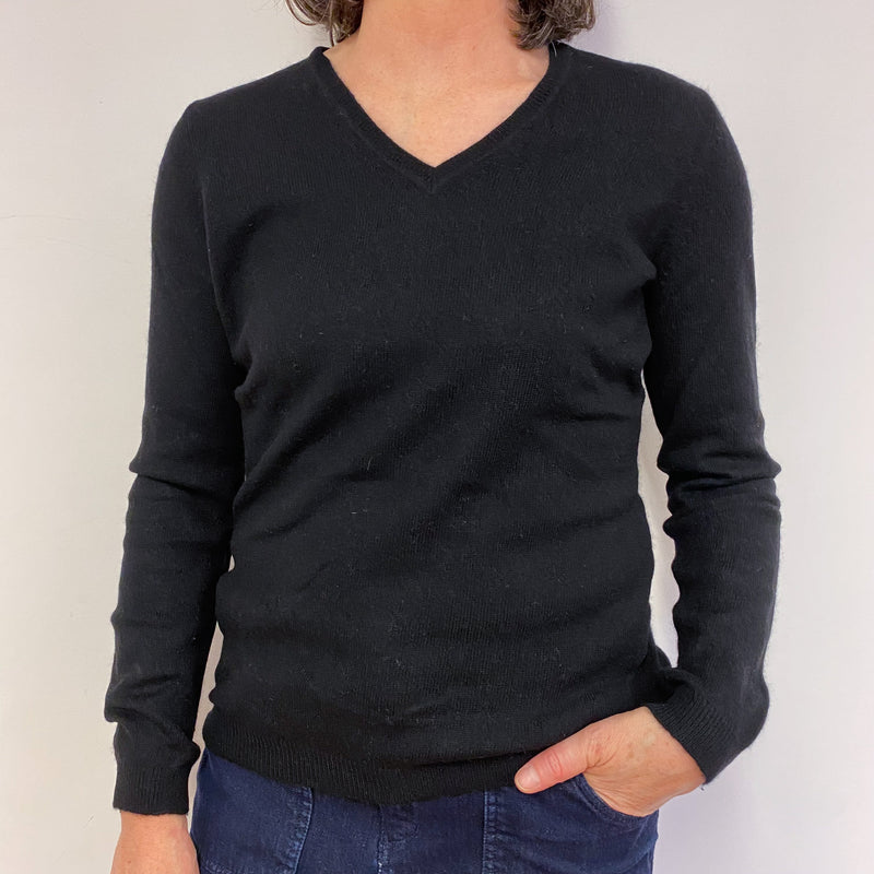 Classic Black V Neck Jumper Medium