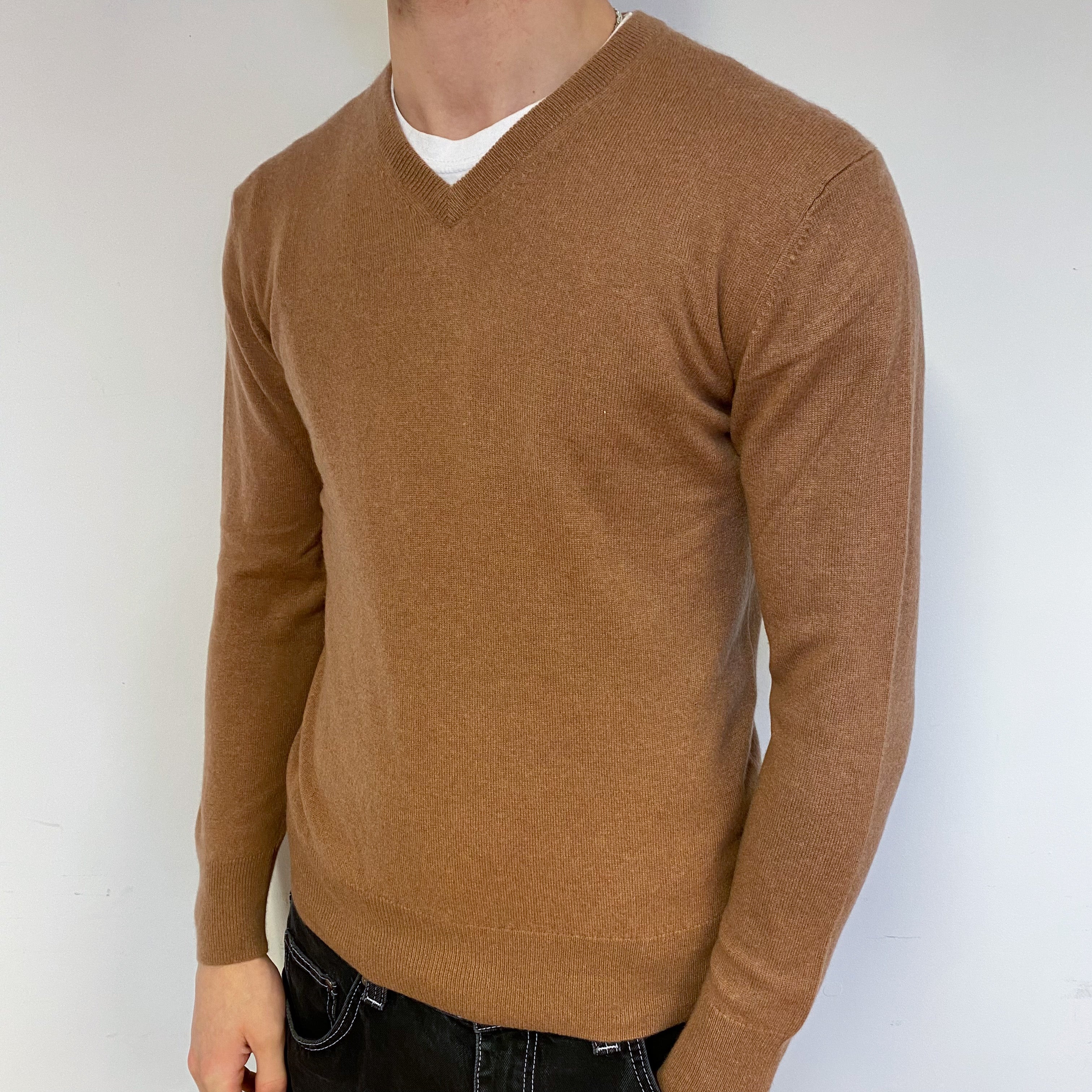 Men’s Butterscotch Brown Cashmere V-Neck Jumper Medium