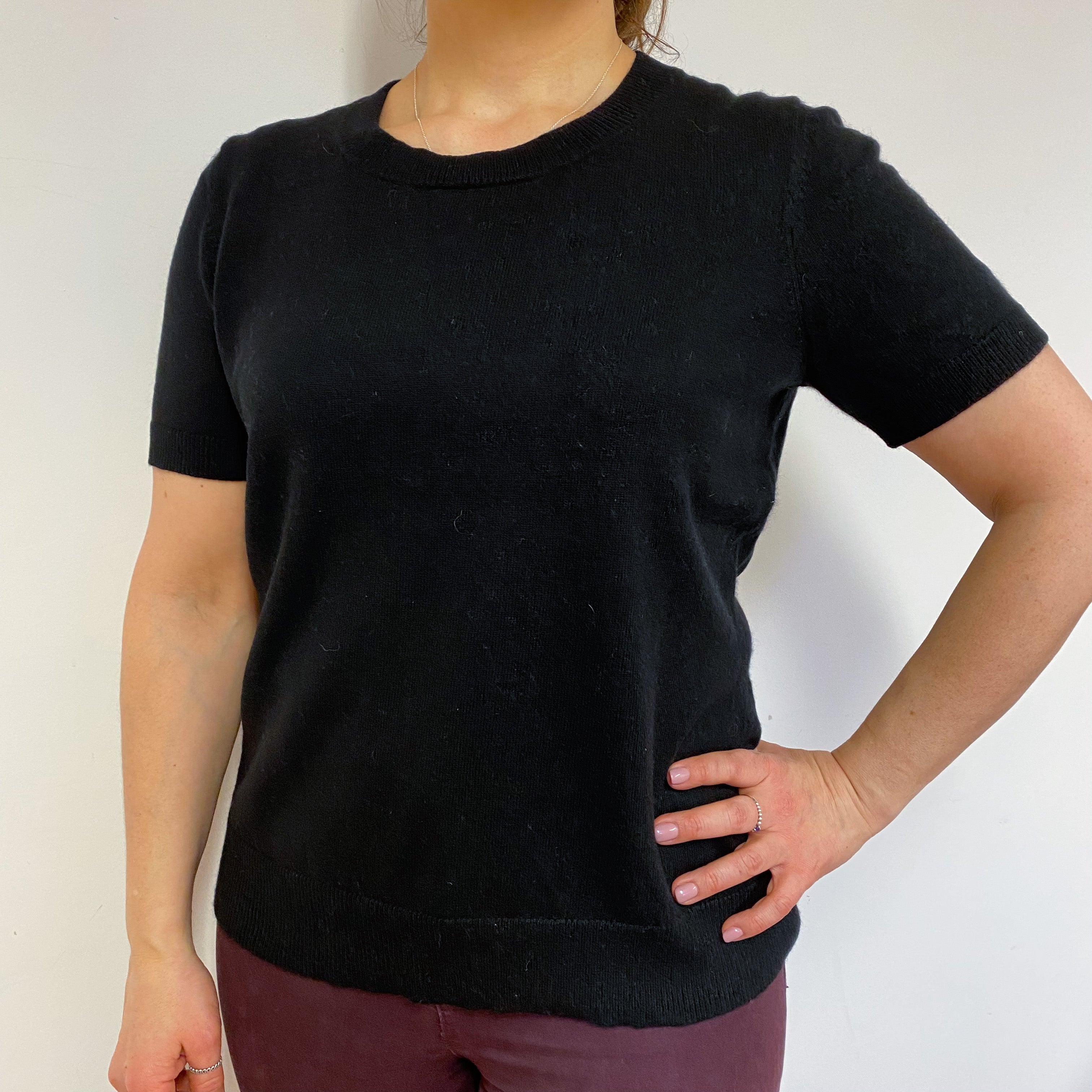 Black Short Sleeve Crew Neck Jumper Large