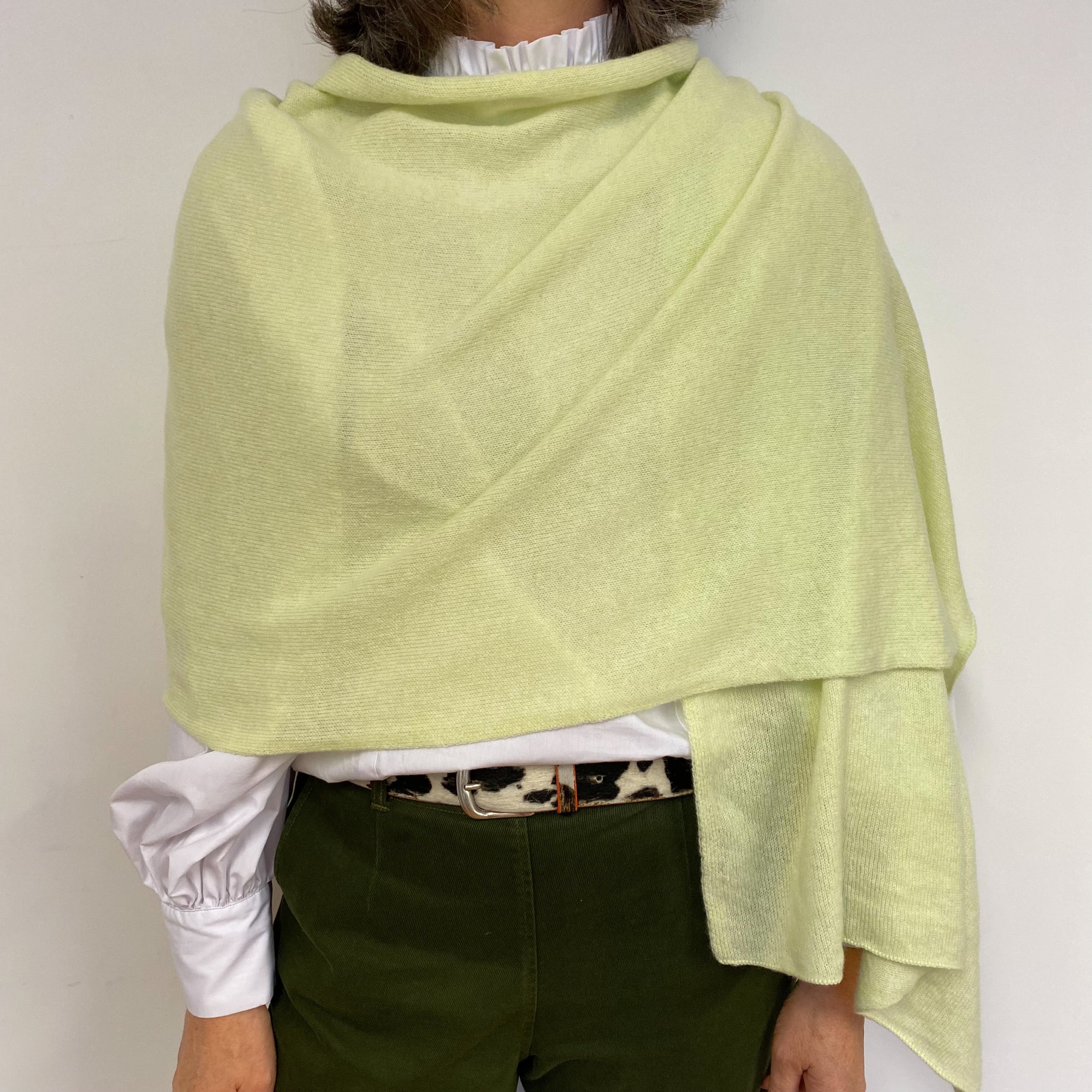 Brand New Scottish Wrap/Stole