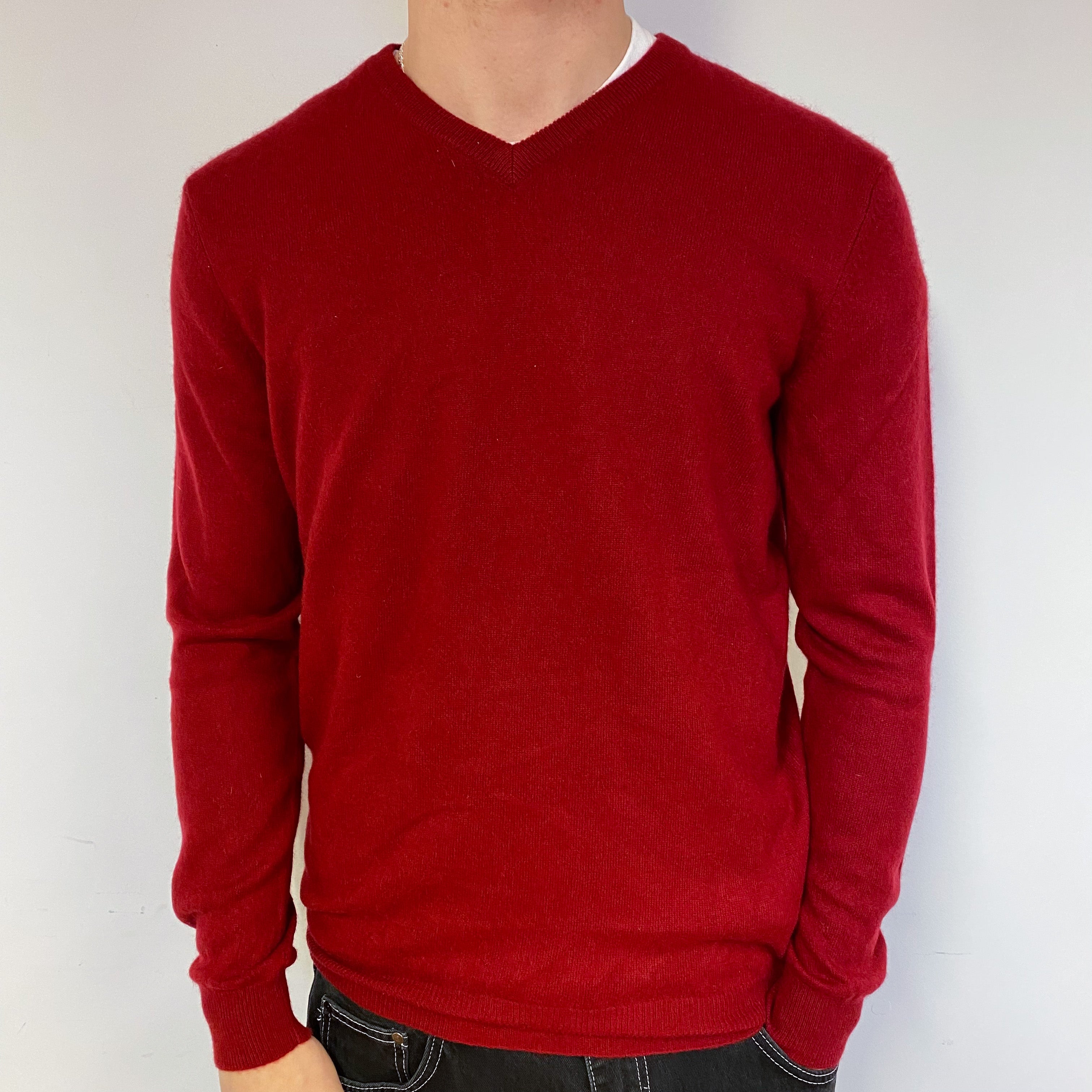 Men’s Crimson Red Cashmere V-Neck Jumper Medium