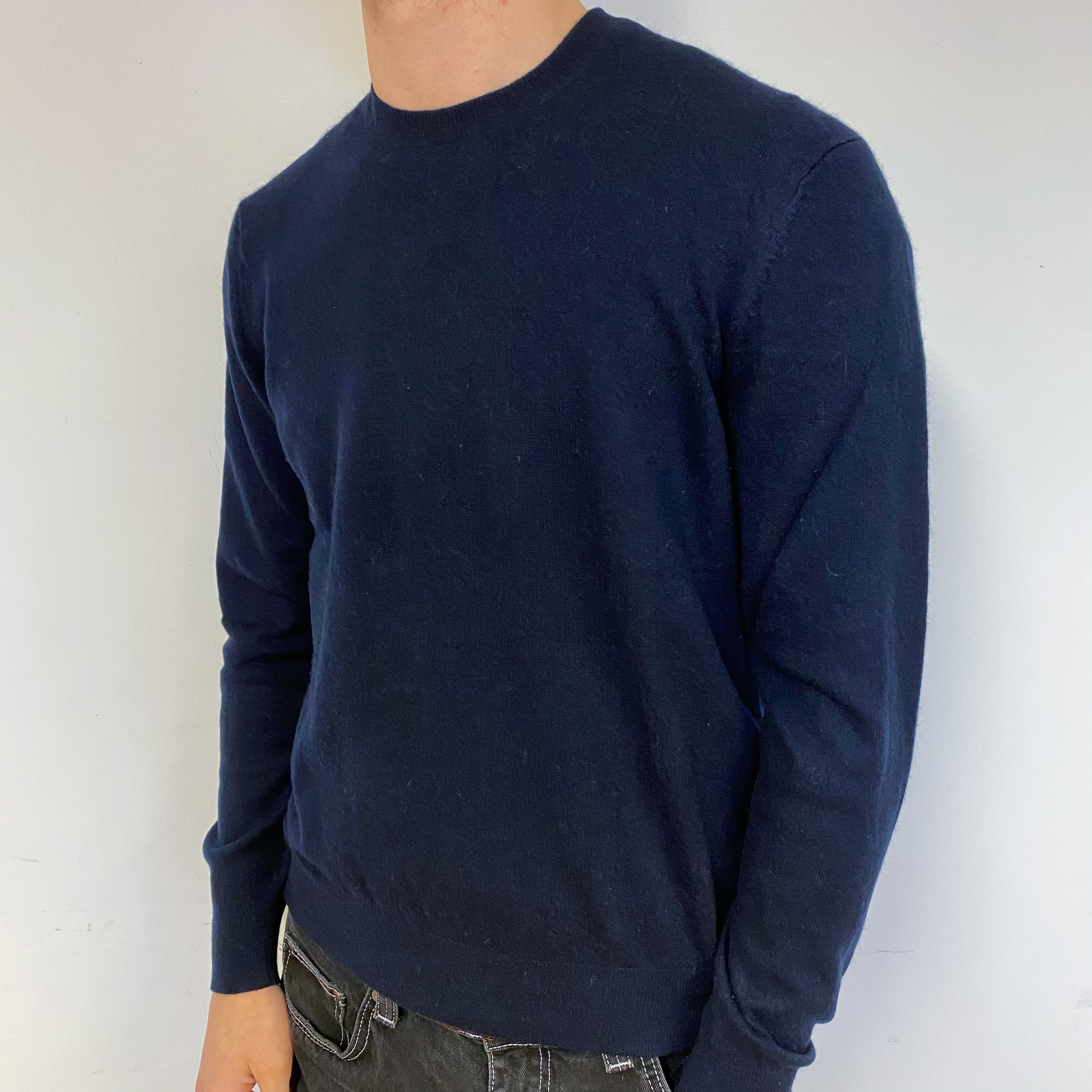Men’s Dark Navy Blue Cashmere Crew Neck Jumper Medium