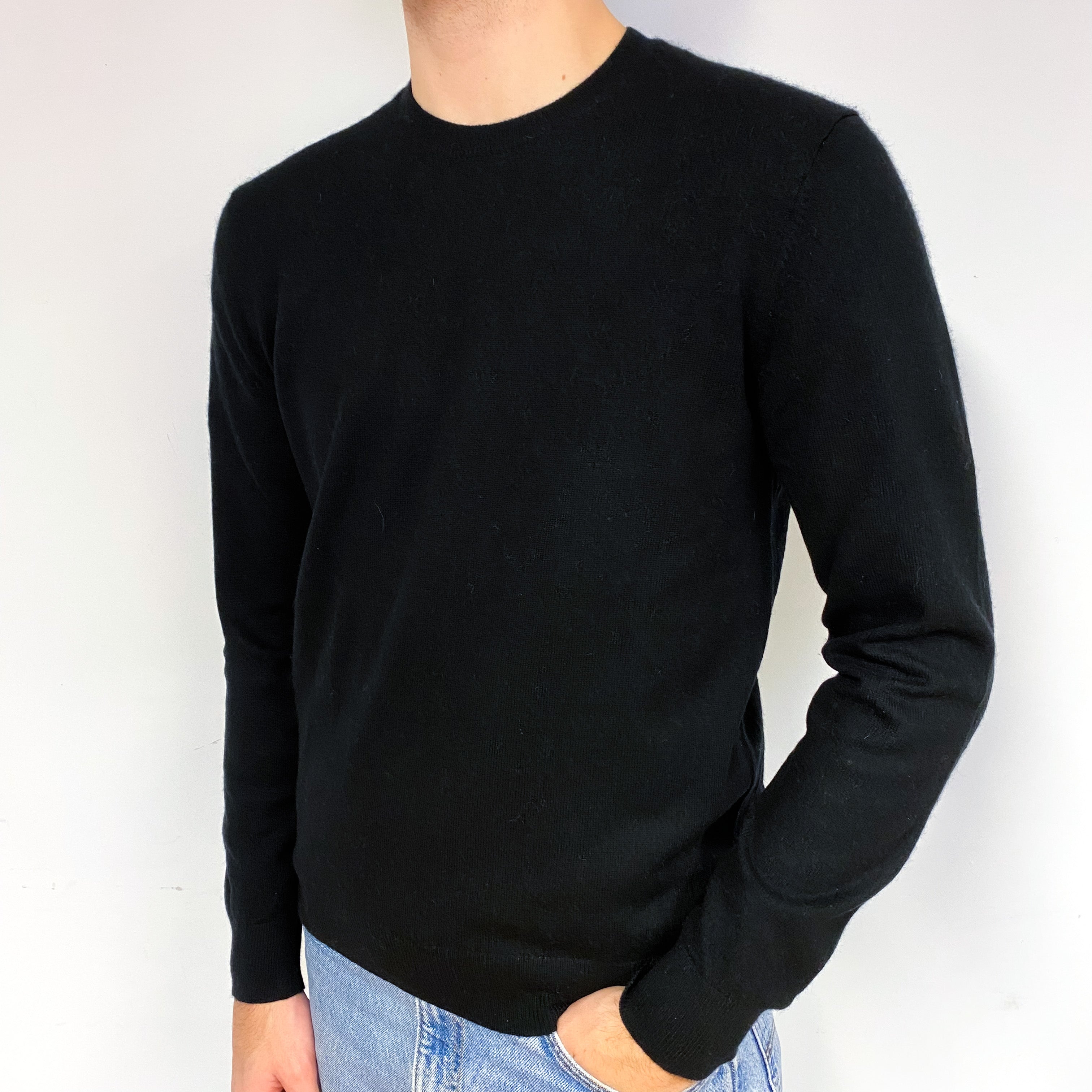 Men's Black Cashmere Crew Neck Jumper Medium