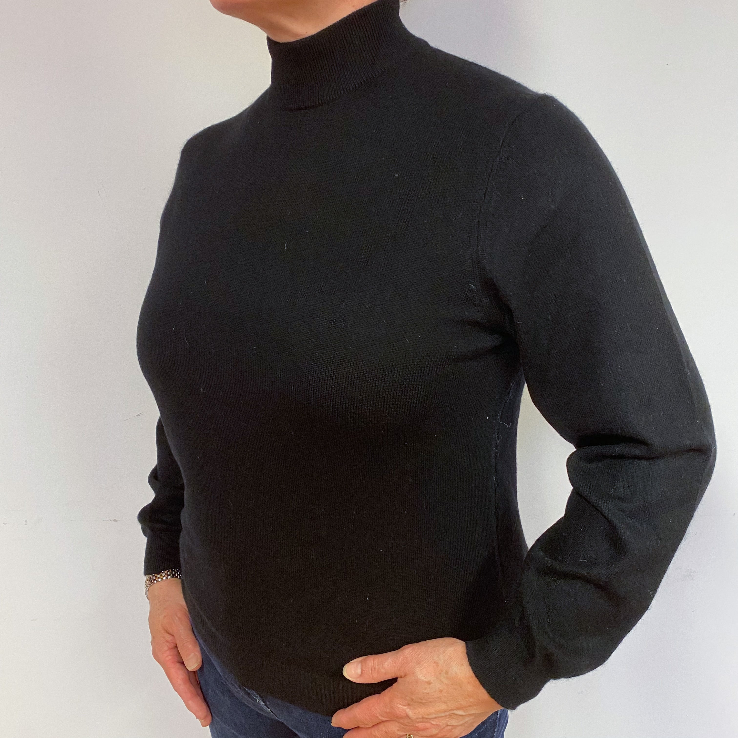 Black Cashmere Turtle Neck Jumper Large