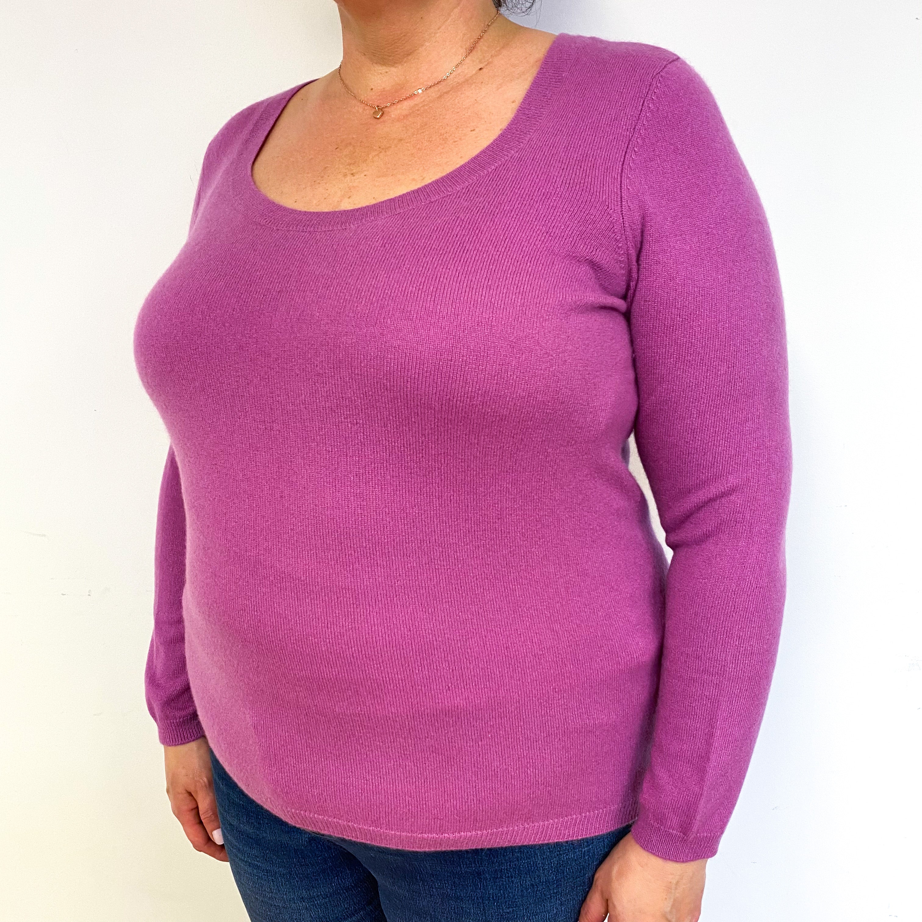 Deep Mauve Pink Cashmere Crew Neck Jumper Extra Large