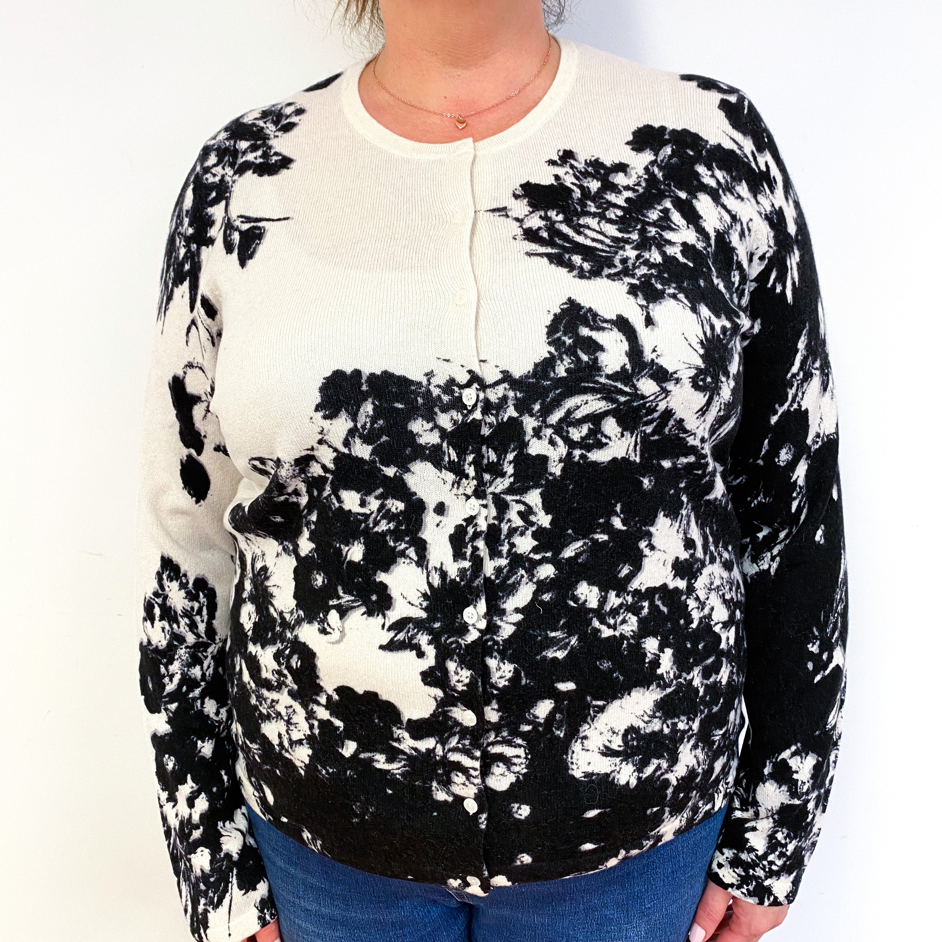 Cream Black Floral Cashmere Crew Neck Cardigan Extra Extra Large