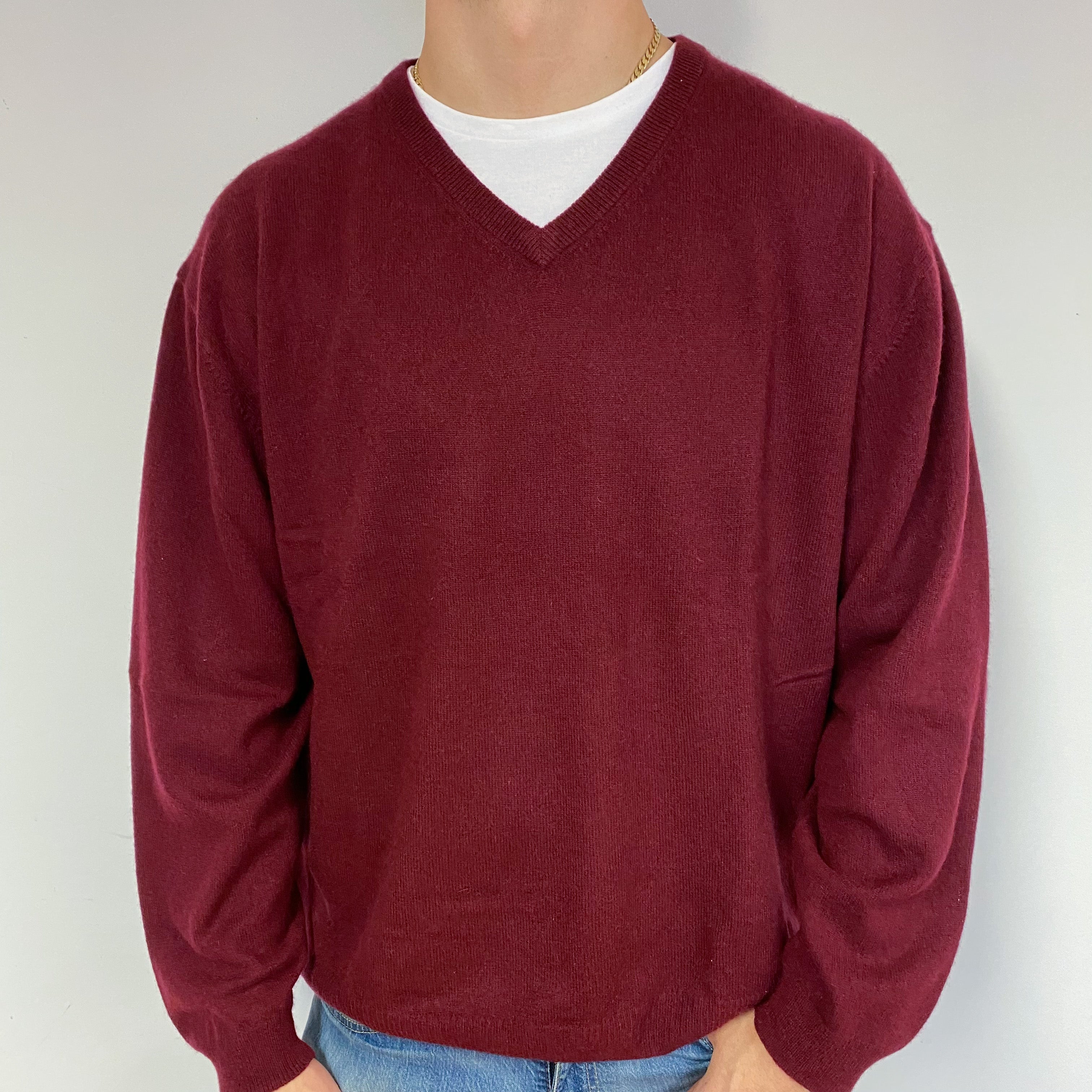 Men's Claret Cashmere V-Neck Jumper XXL