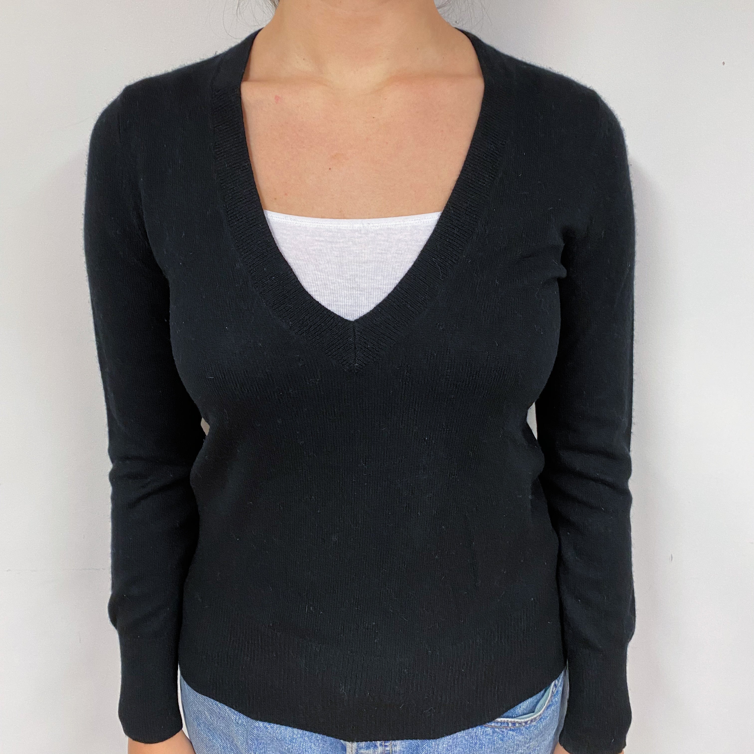 Black Cashmere Low V-Neck Jumper Small